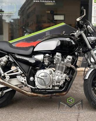 Yamaha XJR 1300 racer