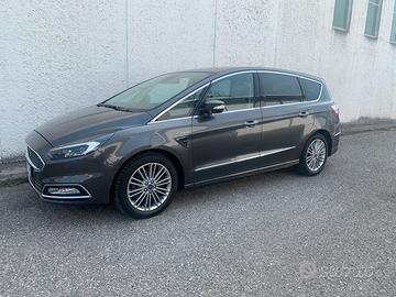 Ford S-Max 7posti Vignale