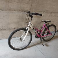 Mountain bike 24" ragazza