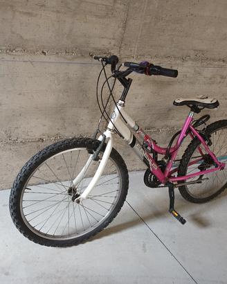 Mountain bike 24" ragazza