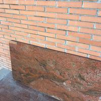 Lastra in marmo rosso