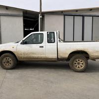 Nissan Navara 2.5 TD King Cab 4x4 – 2001 – Autocar
