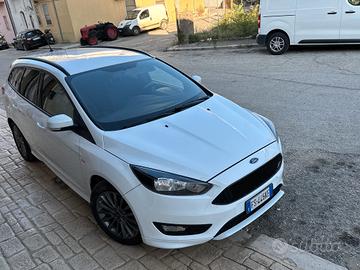 Ford Focus ST LINE SW