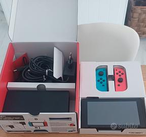 Nintendo Switch funzionante con accessori