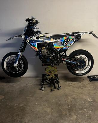 Husqvarna FC 450 Motard 3 omologazione