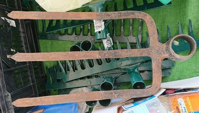 Forcone professionale in ferro pieno NUOVO