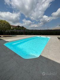 Piscine Italiane ERICA e EDERA in VTR rinforzato