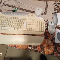 LOGITECH - Tastiera + Mouse cordless