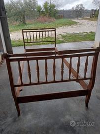 Letto vintage anni '60 in legno massello