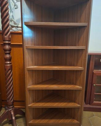 Libreria angolare vintage in legno