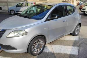 LANCIA Ypsilon 1.2 69 CV 5 porte S&S Gold