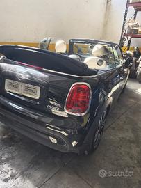 Mini Cooper Cabrio 12/2021 - 136 cv
