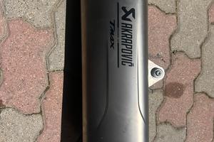 Akrapovic Tmax 560
