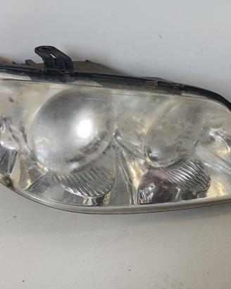 Faro ant dx FIAT PUNTO '03