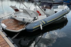 GOMMONE MARLIN 22 MOTORE ENTRO FUORI BORDO