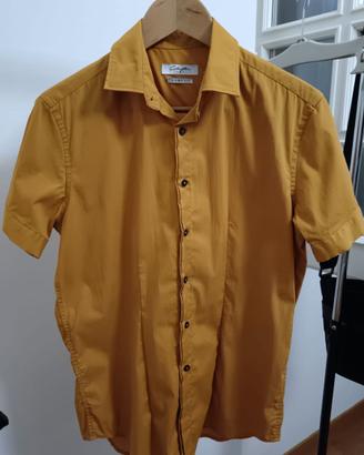 camicia taglia S manica corta