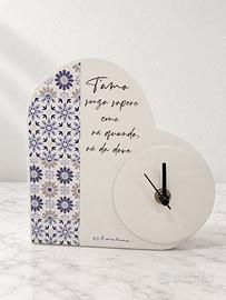 Orologio da tavolo di Claraluna Nuovo