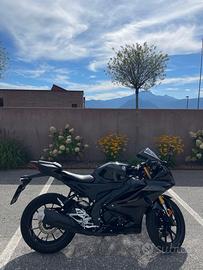 YAMAHA YZF R125 2026