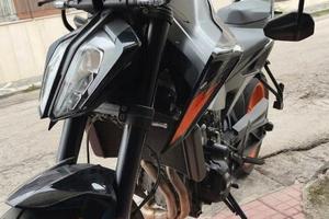 KTM 790 duke 2020