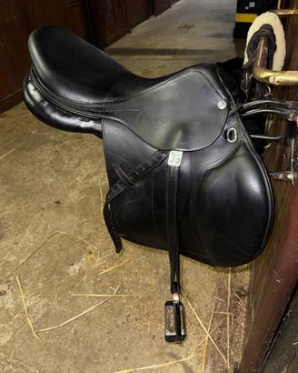 Sella da salto ostacoli Pessoa Nera 17"