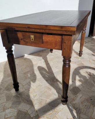 tavolo antico in legno