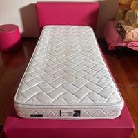 Letto a una piazza e mezza + puff + materasso