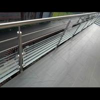 Vengo ringhiera accaio inox e vetro