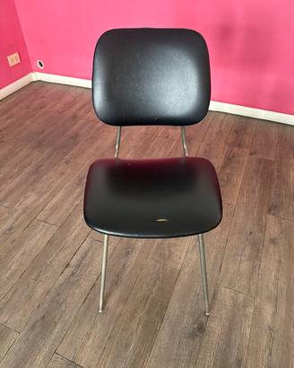 Sedia vintage anni 60/70 design tubolare Skai nero