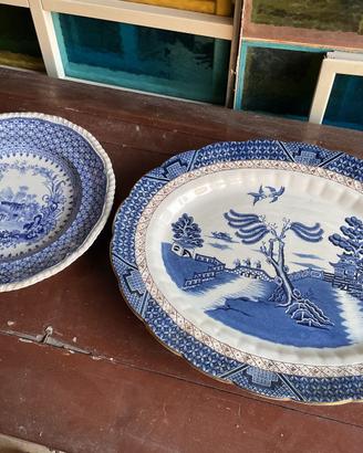 Coppia di ceramiche d'antiquariato inglese