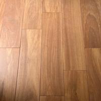 Piastrelle in grés porcellanato