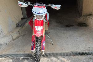 Honda cr 250 4t