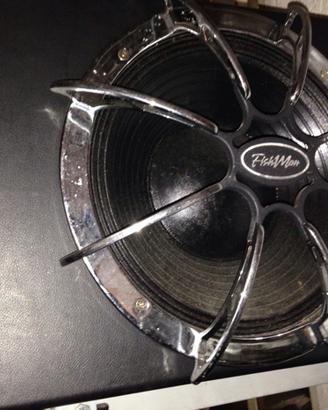 Subwoofer e amplificatori