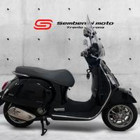Piaggio Vespa 300 GTS