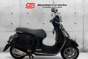 Piaggio Vespa 300 GTS
