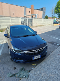 Opel Astra 1.6 110 CV sport Turing