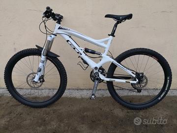 Mountainbike GT force 2.0