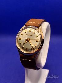 Bulova Accutron.  cal.214 Classico