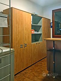 Mobile archivio/libreria grande in legno