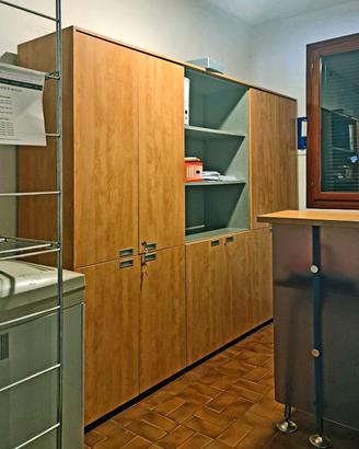Mobile archivio/libreria grande in legno