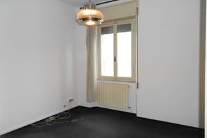 Immobile di 100 m² con 4 locali a Lucca