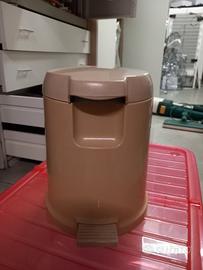 Pattumiera da bagno in plastica beige 