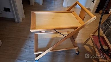 Carrello in legno portavivande