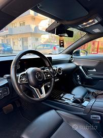 Mercedes CLA Shooting Brake automatic  200 d