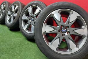 Cerchi Volvo XC60 Originali Gomme Estive 235 55 19