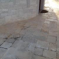 Stupenda basola lavorata bocciardata