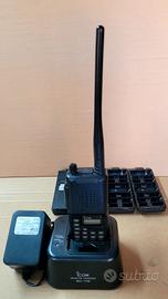 coppia radio portatili ICOM VHF 136-174 MHz 