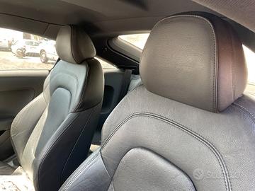 SEDILI AUDI TT IN PELLE 8J 2013 CDA 1.8 PER RICAMB