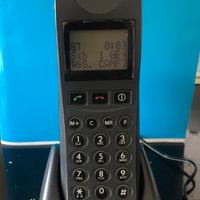 Cellulare nec p7 tacs