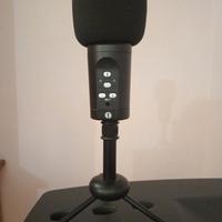 Microfono a condensatore con supporto