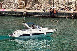 Manò Marine 22.52 cabin